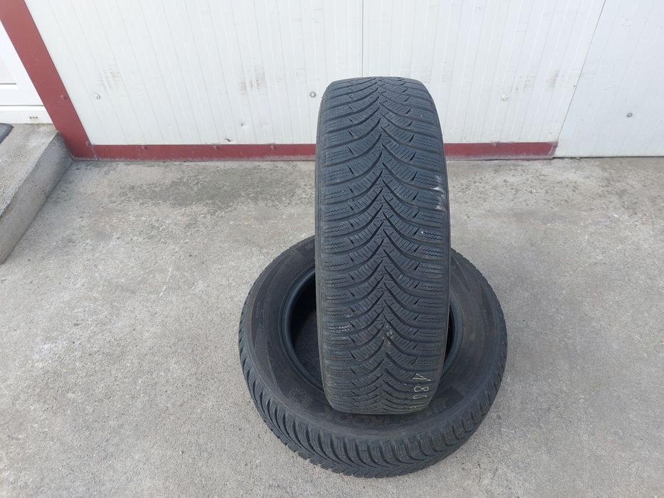 100 lei bucata! Doua anvelope M+S/IARNA 185 65 15 Hankook