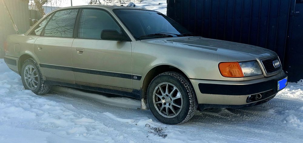 Продам Ауди 100 с4 АКПП
