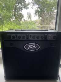 Продам комбоусилитель peavey rage 158