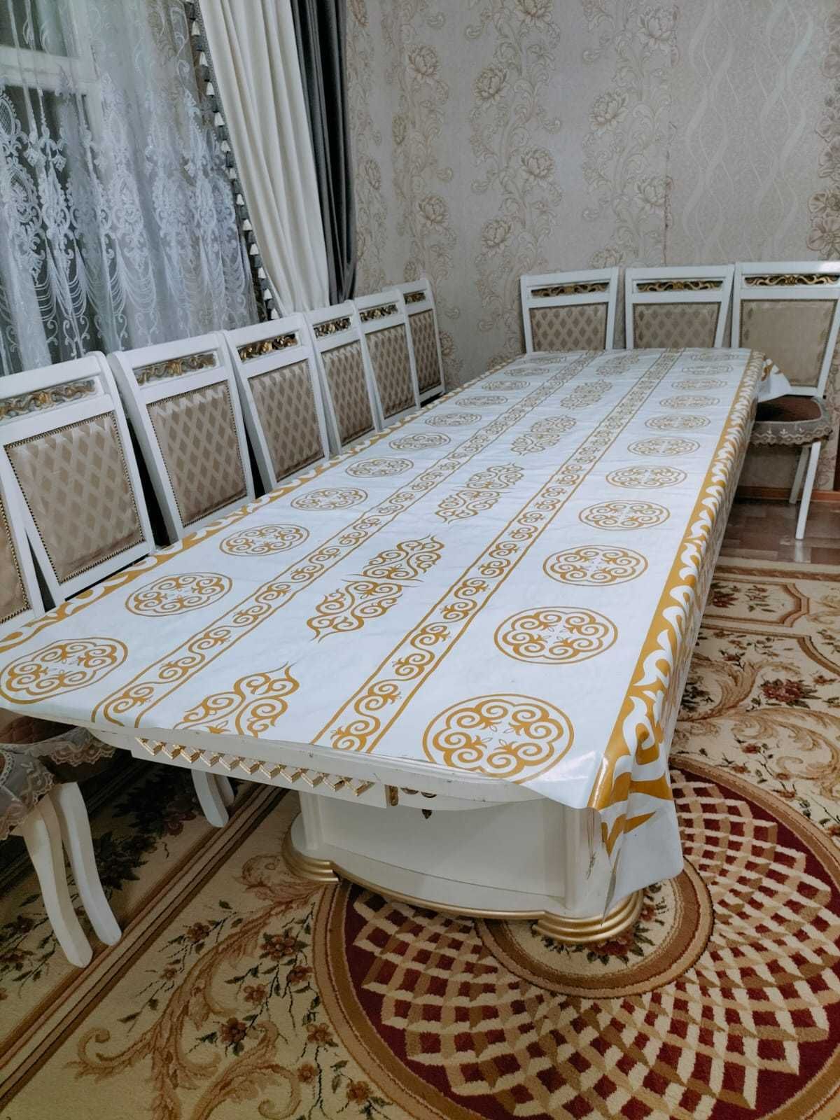 Продам стол, в отличном состоянии