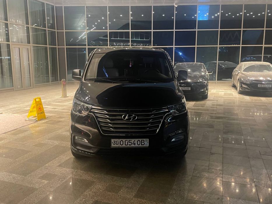 Срочно продается Hyundai grand Starex 2020