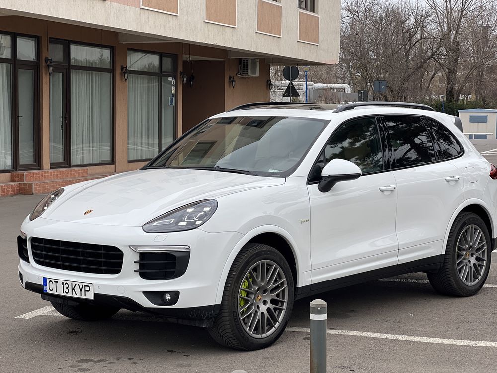 Porsche Cayenne S E Hybrid Platinum Edition