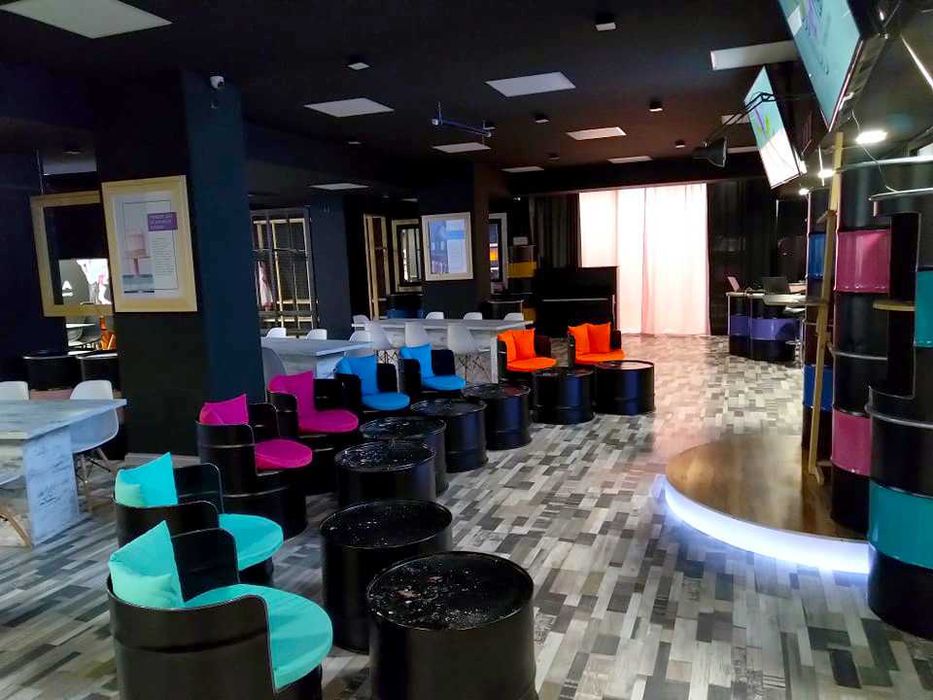 Зала за частни партита, събития, семинари