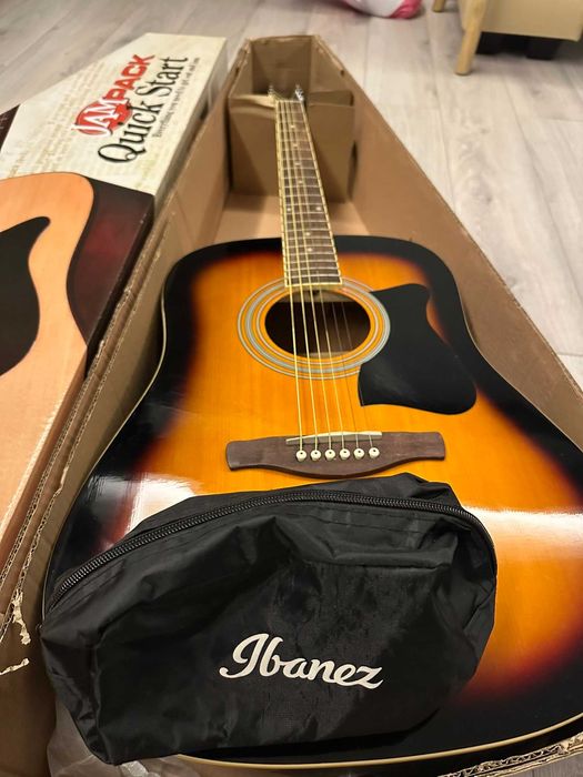 Set chitara acustica Ibanez JamPack QuickStart