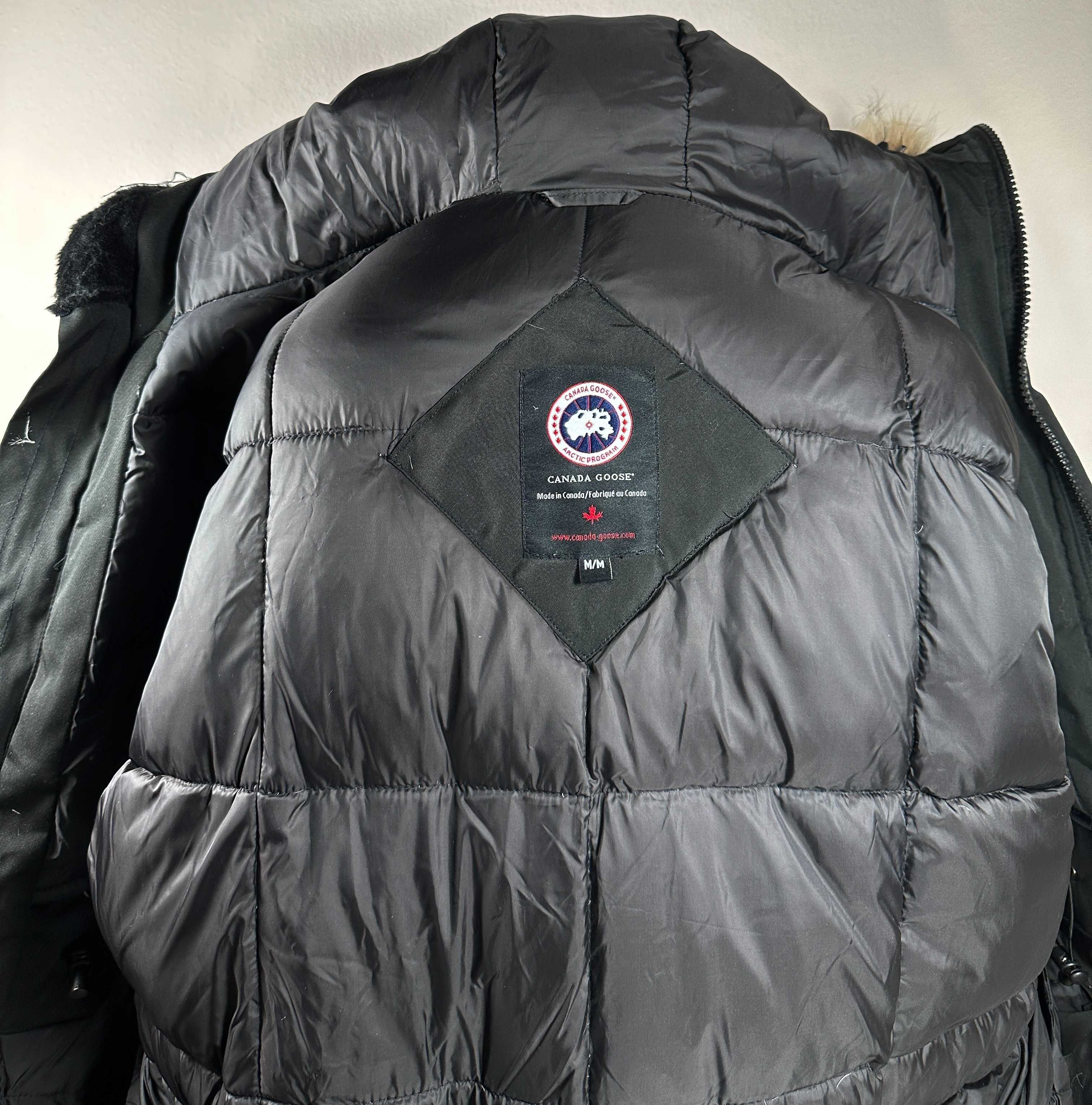 Canada Goose зимно яке ново с етикети