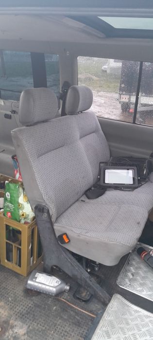 Vw caravelle 2.5 tdi 102 cai