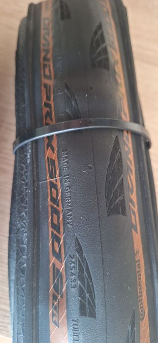 Гуми CONNENTAL Grand Prix 5000 25