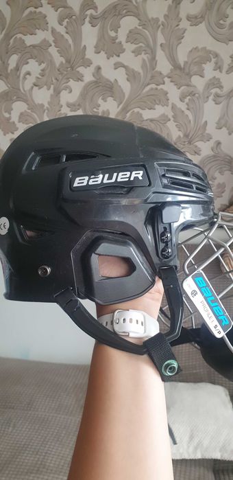 Прожам хоккейный шлем