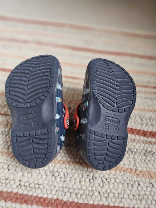 Saboti imblaniti CROCS masura C8