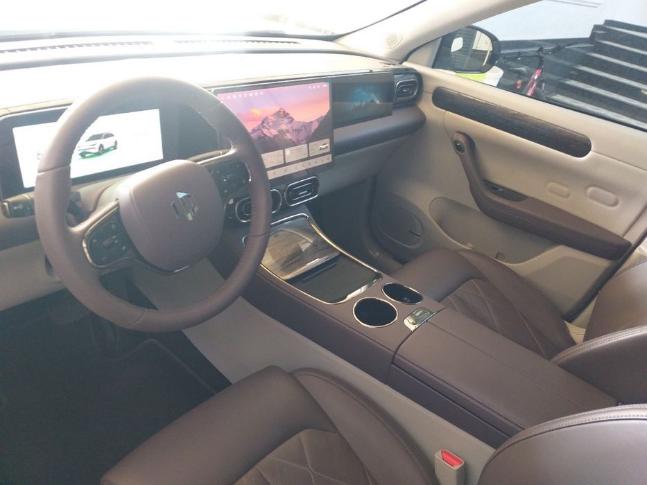 Leapmotor c11 hybrid Smart 300km