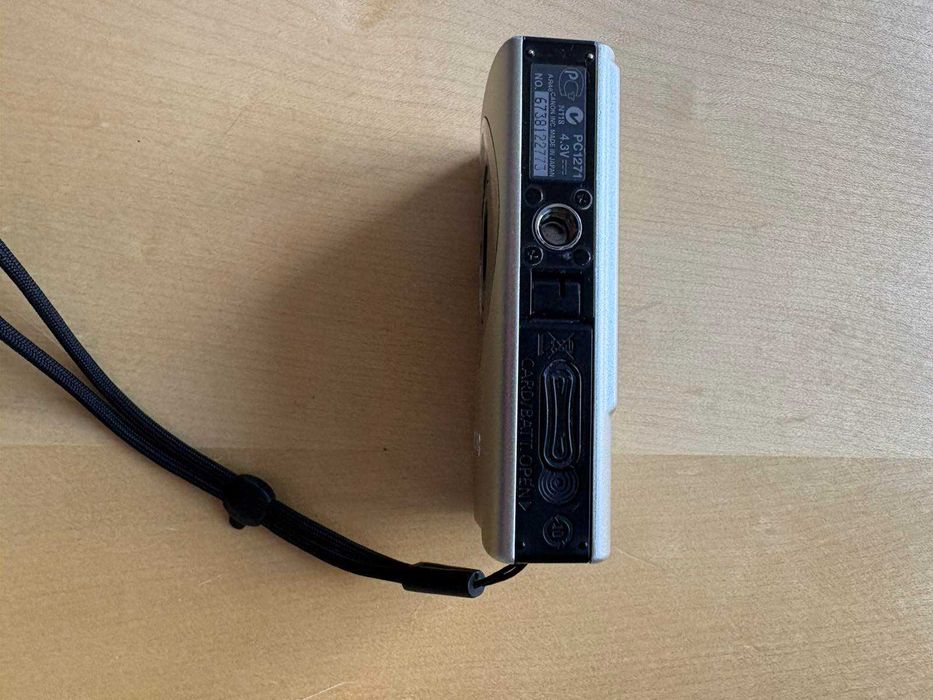 Фотоапарат Canon Digital IXUS 80 IS Digital Compact Camera 8MP