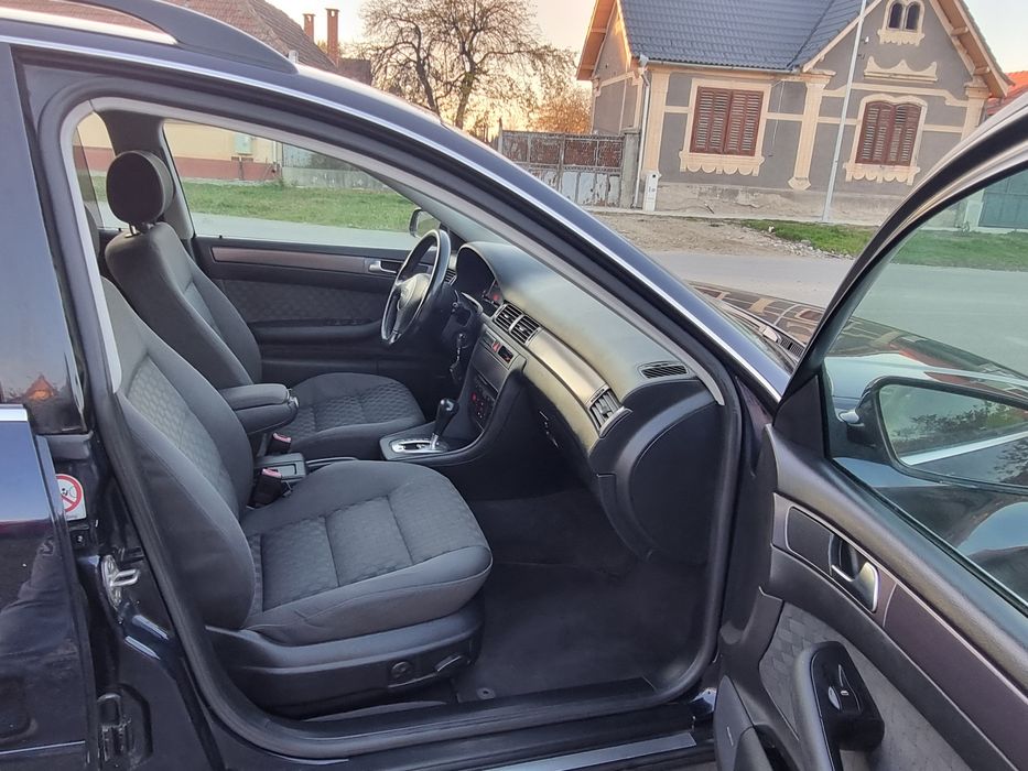 De vinzare Audi a6 2005 1.9 131 cp automat