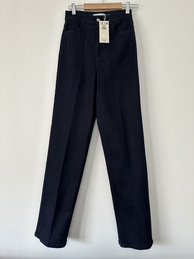 Pantaloni stil blugi - noi