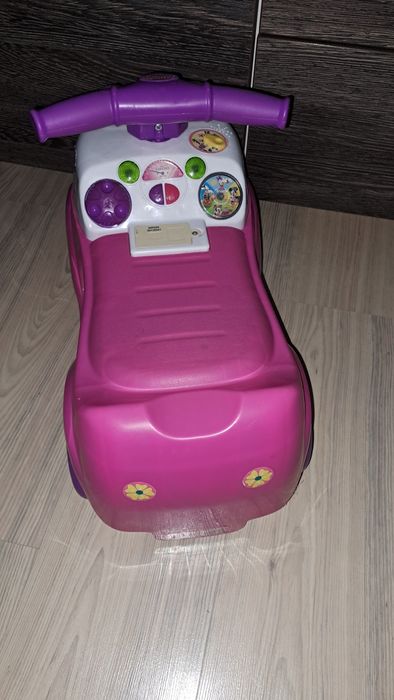 Minnie roz pentru fetite