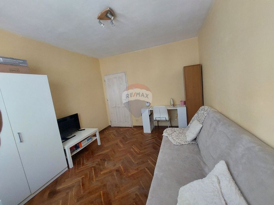Продава се Тристаен апартамент в Варна, Централна поща - 81 кв.м за 2680 €/кв.м - Снимка #5