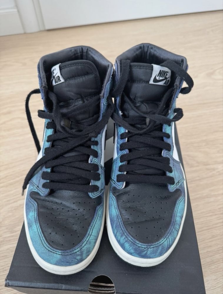 Air Jordan 1 High “Tie-Dye”