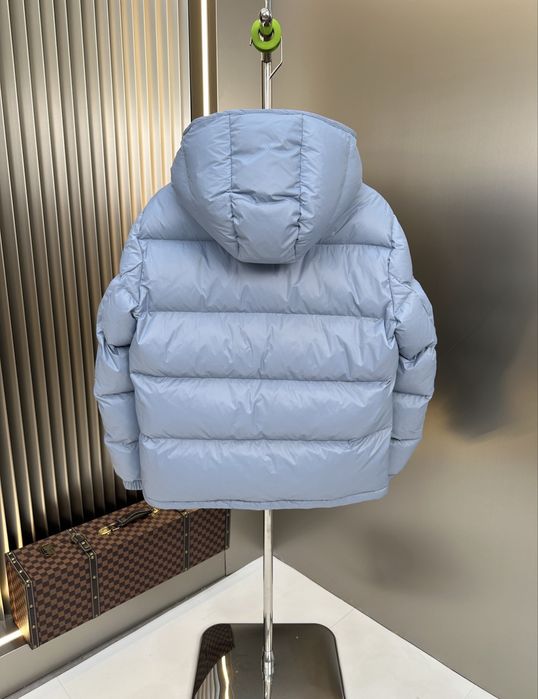 Geaca Moncler colectie noua