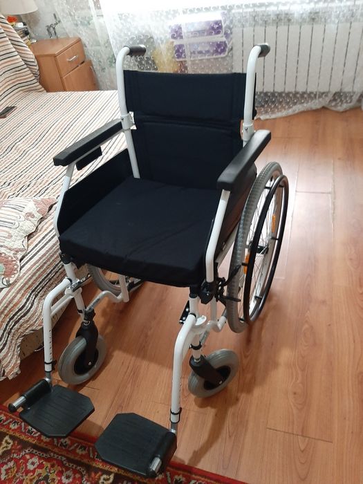 Инвалидное кресло коляска