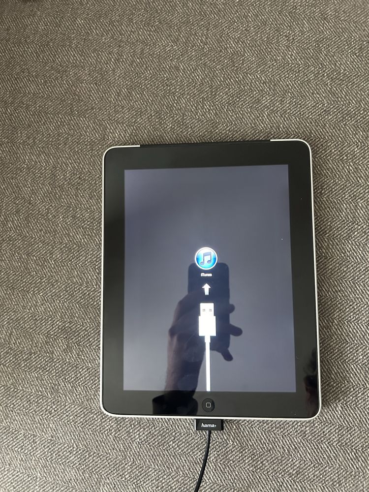 iPad A1337 64Gb Cellular 3G Дефектен