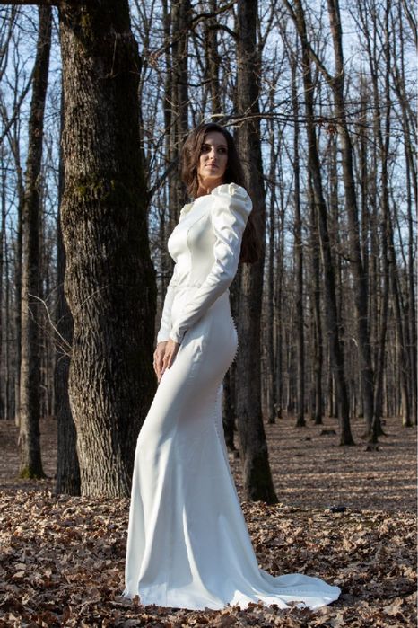 Rochie mireasa 2025