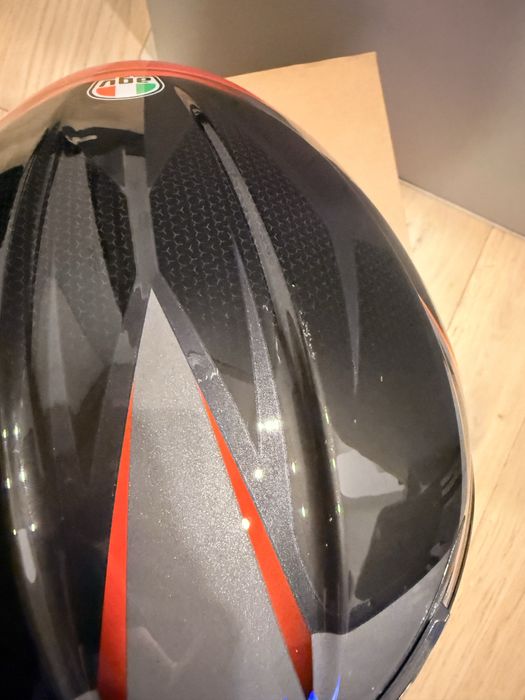 AGV K6 S Slashcut + 2 viziere extra + Cardo Packtalk Edge