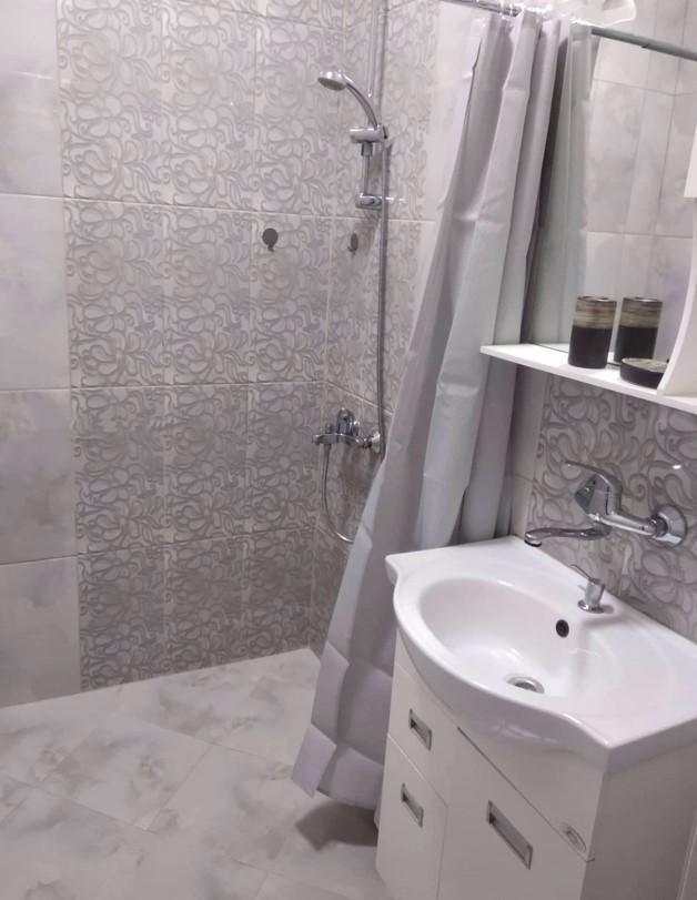 Дава се под наем Двустаен апартамент в София, Център - 95 кв.м за 1000 € - Снимка #8