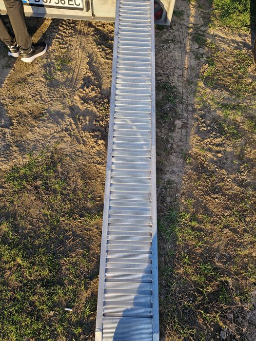 Алуминиеви пътеки за платформа