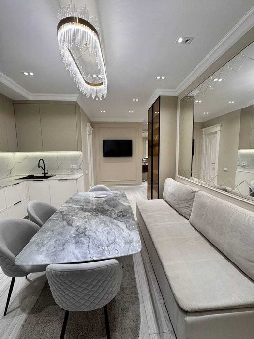 Аренда кв 3\7\9  Мирабадский | Гостиница России  |