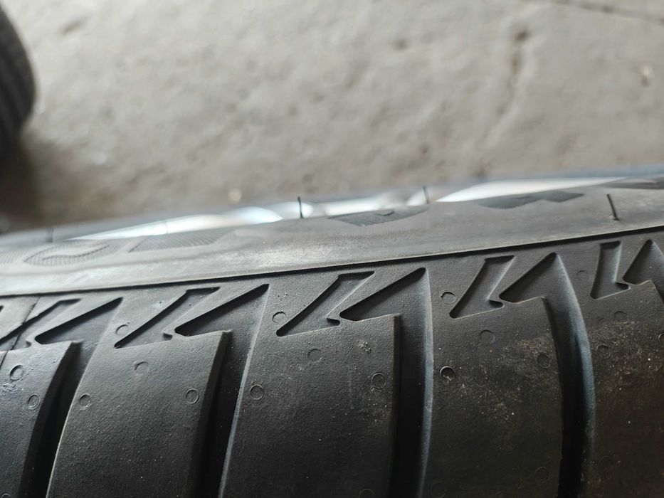 Чисто нови гуми Firestne 225/55R17