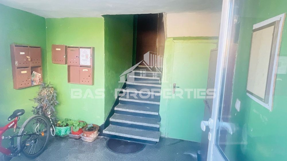 Продава се Двустаен апартамент в Божурище - 66 кв.м за 2069 €/кв.м - Снимка #10