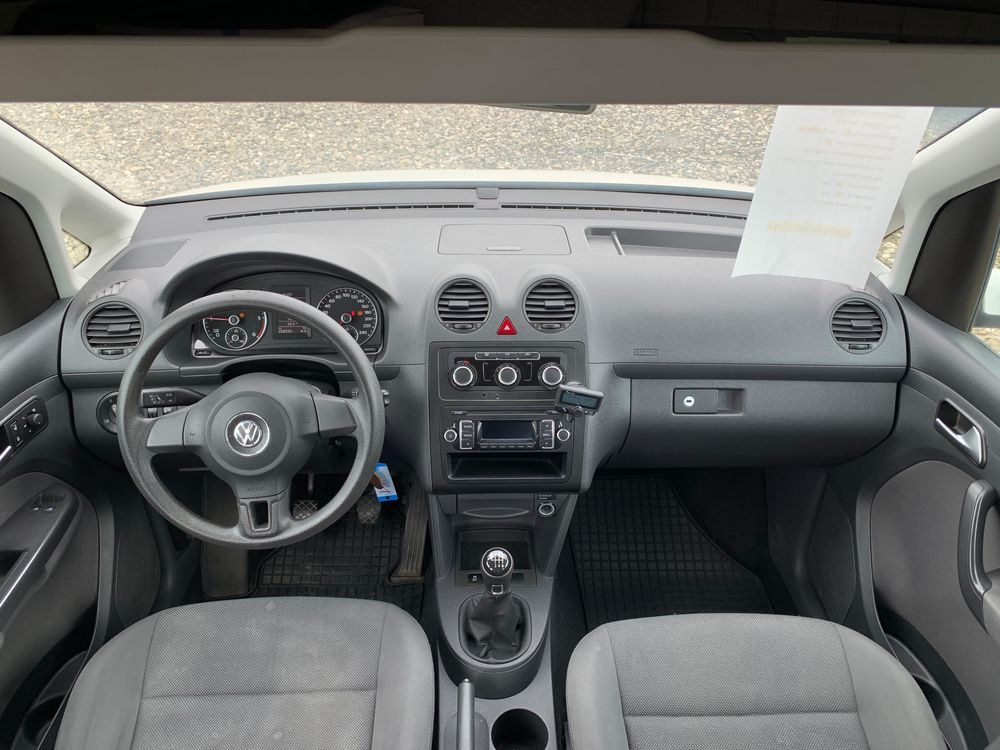 Volkswagen Caddy 4MOTION / 2015 / 2.0TDI TRENDLINE