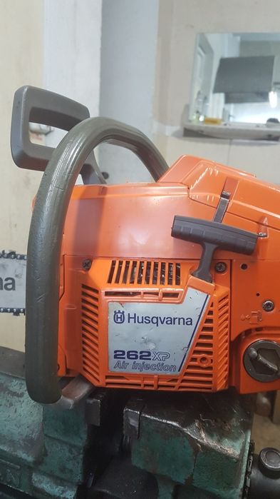 Mofierastrau Husqvarna 262