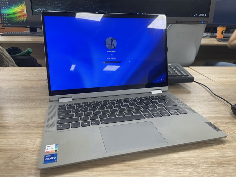 Laptop Lenovo 2in1 IdeaPad Flex 5 14ITL05 i7-1165g7 8GB RAM 512GB SSD