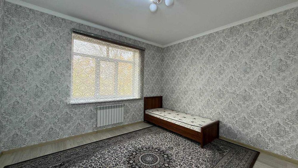 Фрунзиский 4-мактаб 3 қаватда 3 хонали квартира сотилади. ID: 1541