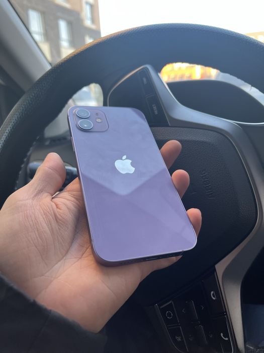 айфон 12 128 гб продаю