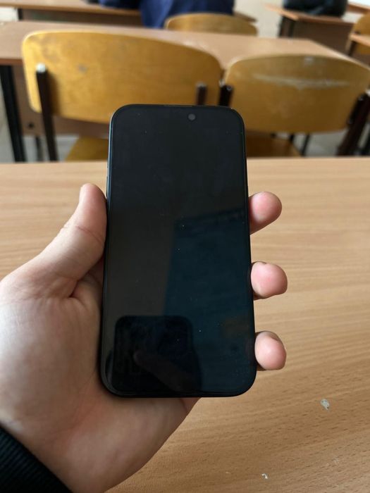 Айфон 15 сатылады