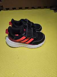 Pantof sport adidas marimea 23