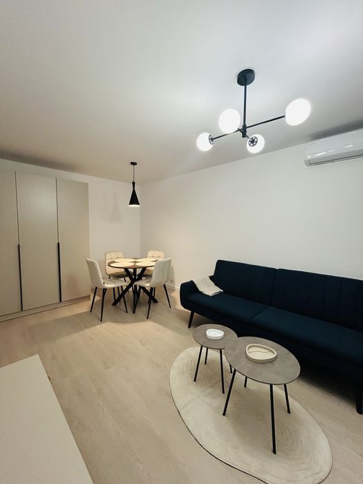 Apartament de inchiriat-ultracentral!