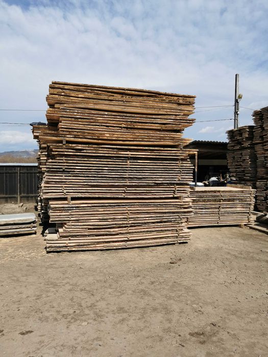 Cherestea frasin si stejar