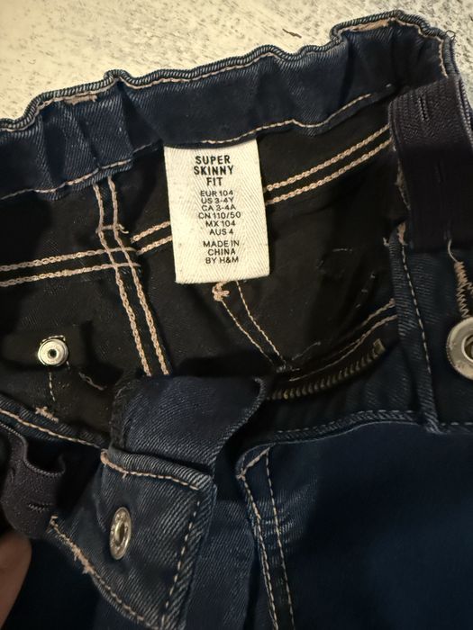 Комплект за момиченце блузка Zara + дънки 3-4 години/104см