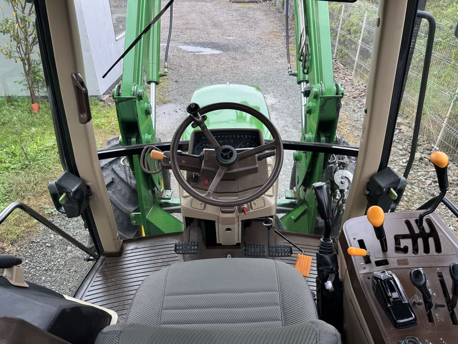 Tractor John Deere 6210 Cu Încarcator Frontal John Deere