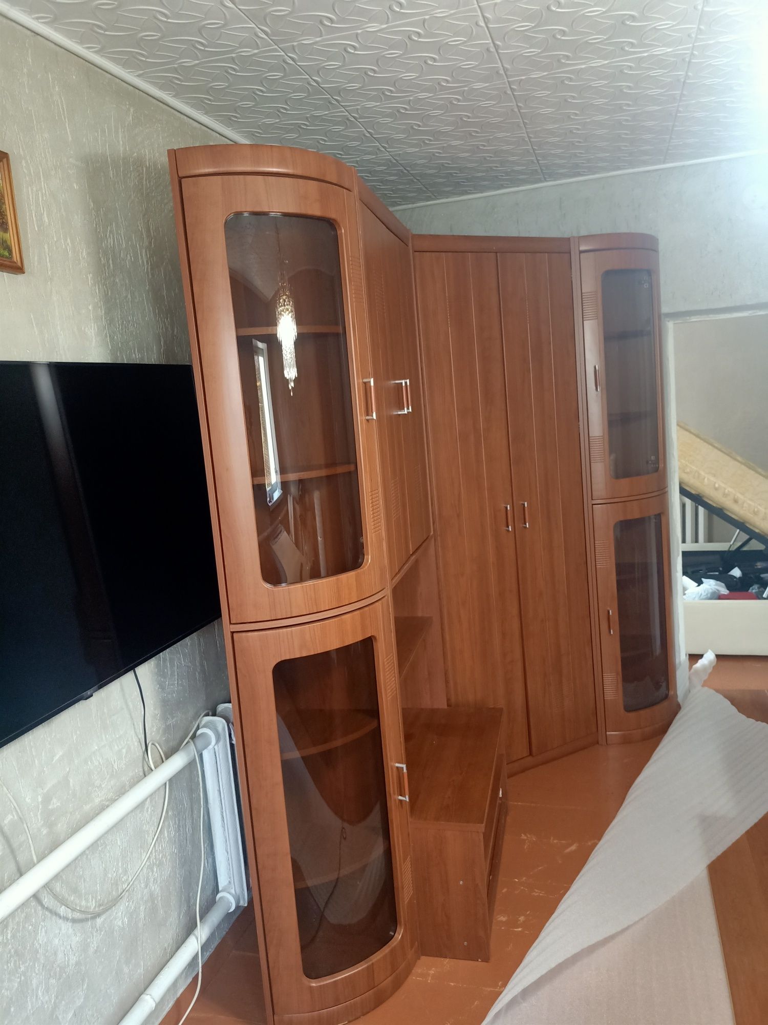 Продам Срочно Стенку Горку .