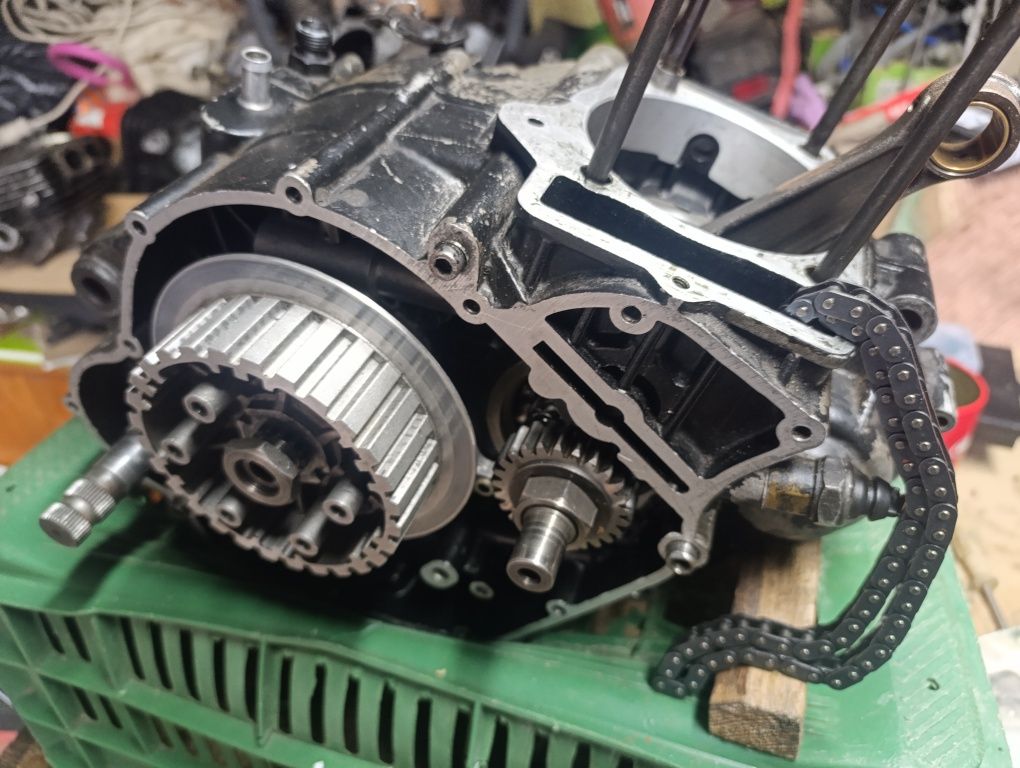 Cagiva T4 500E + двигател за cagiva T4 350R