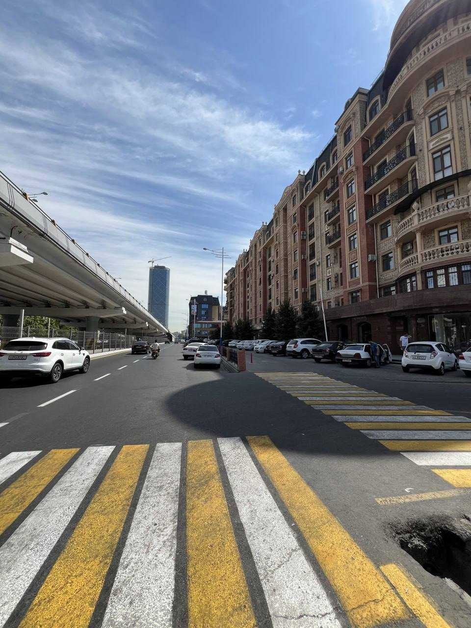 Таеор офис сотилади Яккасарой