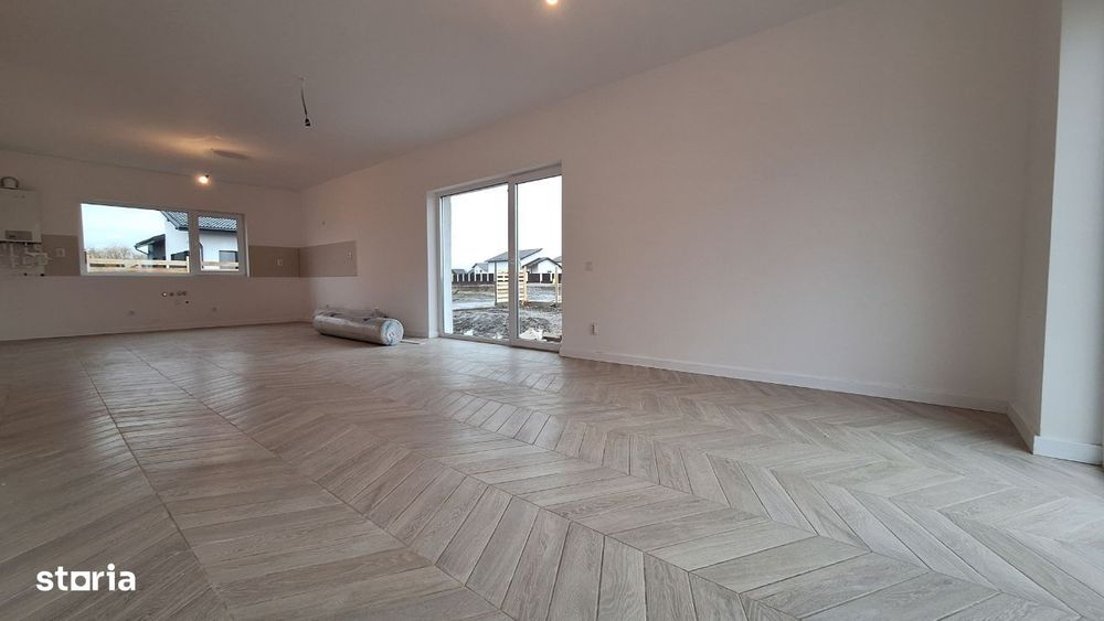 Comision 0% - Individuala 3 camere mansardabila - Sanpetru