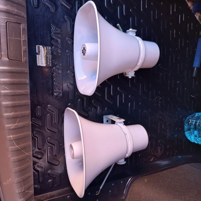 Громко говоритель рупер уличный