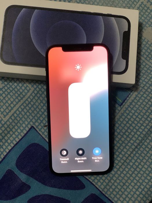 Iphone 12 ideal holatda