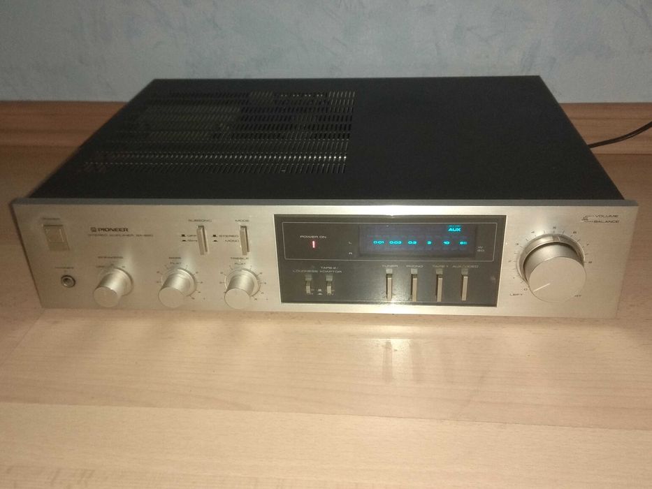 Колекционерски усилвател Pioneer SA-620