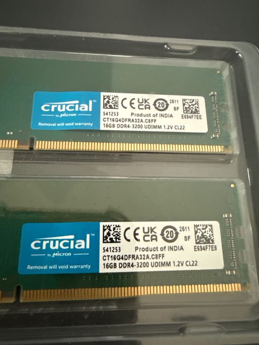 Crucial RAM памет DDR4-3200, 2 по 16 гб, чисто нова запечатана,2 стика