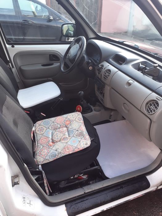 Renault kango an 2006